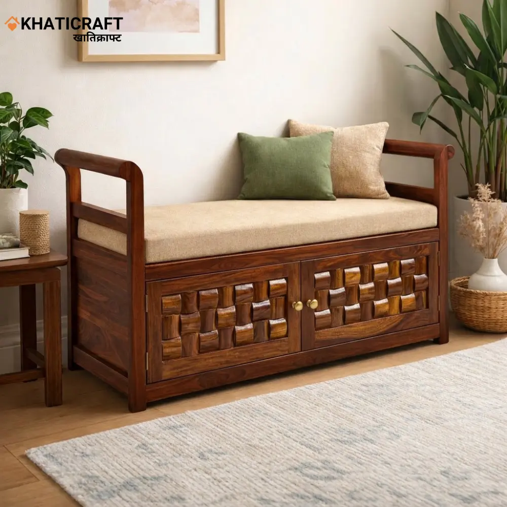 Niwar Compact Wooden Settee for Bedroom